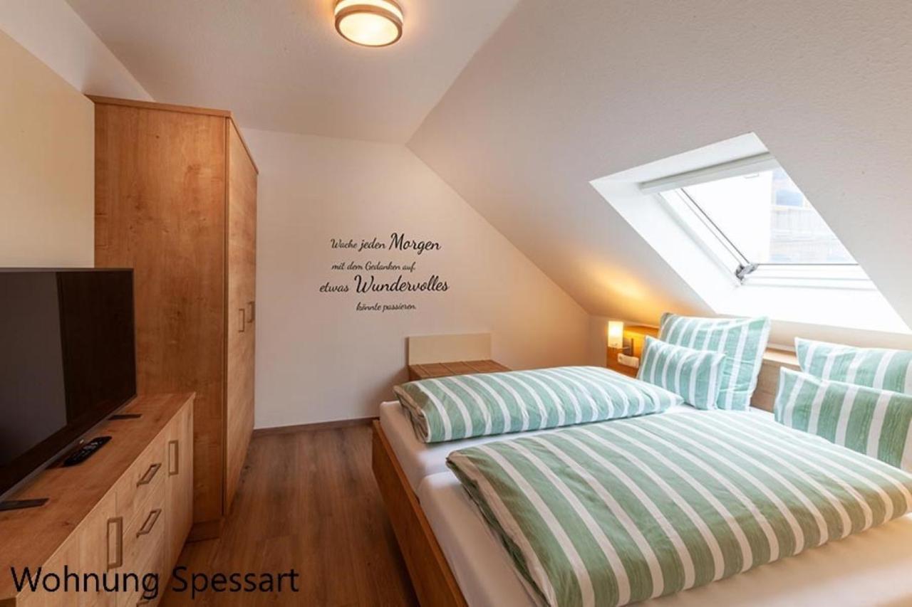 Gaestehaus Zur Quelle Wächtersbach Екстериор снимка